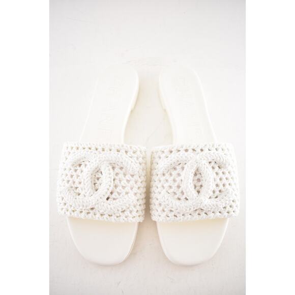 Chanel 24M White Crochet Knit Coco Beach CC Logo Mule Slide Slip Flat Sandal 41 - Picture 16 of 16